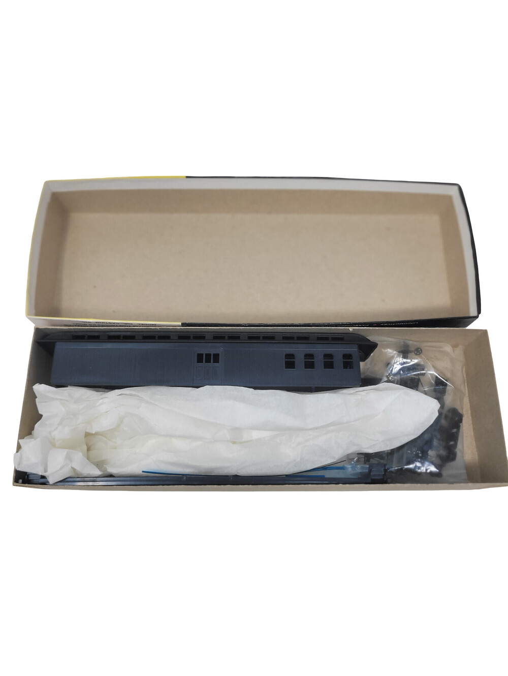 Roundhouse HO Scale 50' Overland Pullman Baggage Undecorated #5040 USA